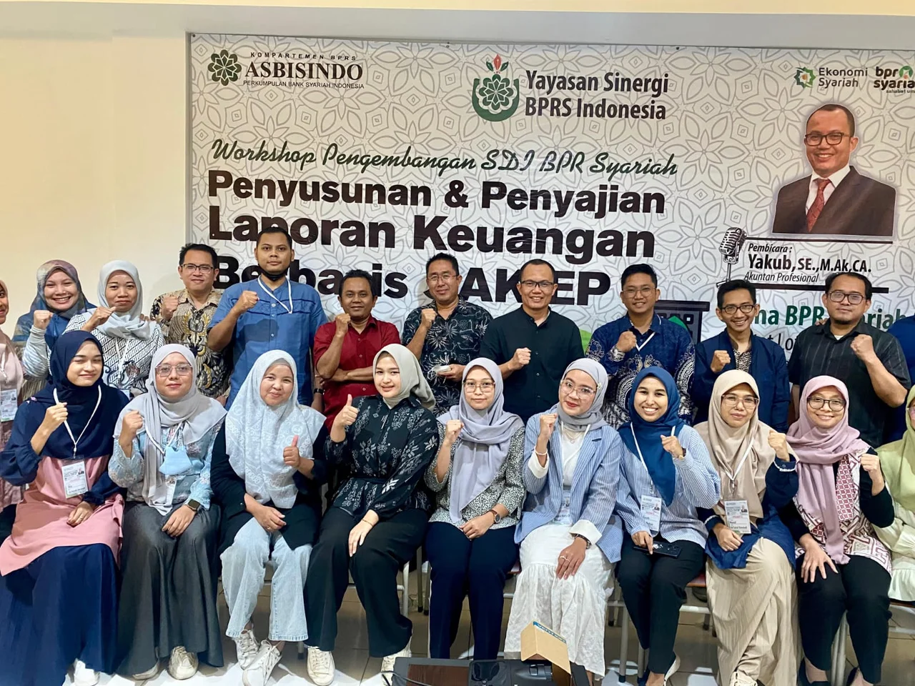 Foto : Pelaksanaan workshop oleh Yayasan Sinergi BPR Syariah Indonesia.
